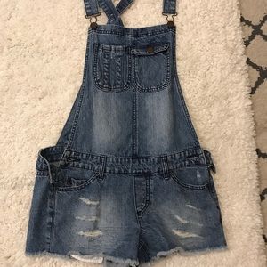 Short overalls!